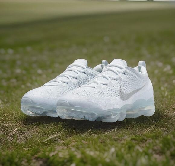Nike Air VaporMax 2023 Flyknit Shoe Pure Platinum DV1678-002 Men\'s Size 11.5 NEW main image 4